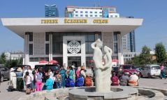 Гэрлэх ёслолын ордонг татан буулгах гэж  гүтгэлэг мэдээг тараажээ