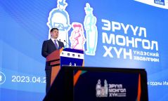 Монгол Улсын Ерөнхийлөгч У.Хүрэлсүх: “Эрүүл хүн, эрүүл гэр бүл, эрүүл хамт олон”-ы төлөө үндэстнээрээ сэтгэлгээний өөрчлөлт хийе