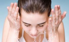Нүүрний  “чийрэгжих гимнастик” ба халуун, хүйтэн усаар ээлжиж угаах ач тус