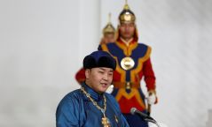 “Монголын өглөө” дуу олон улсын наадмаас мөнгөн цом хүртэв