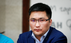 Б.Жагар: Оюутолгойн гэрээг шалгах ажлын хэсэгт орсон хүмүүсийн 90 гаруй хувь нь амаа “үдүүлчихсэн” байна