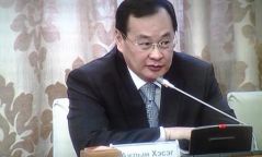 М.Энх-Амгалан: Тэр бол миний биш та нарын асуудал. Монгол Улсын хуулийг та нар баталж байгаа
