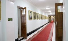 ЗГХЭГ ажлын байранд согтууруулах ундаа хэрэглэсэн 7 хүнийг халжээ