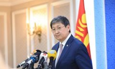 Ч.Хүрэлбаатар: Засгийн газарт цалин 50 хувиар нэмэх боломж байхгүй