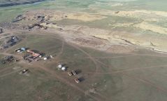 Заамарын гурван уурхайн үйл ажиллагааг зогсоолоо