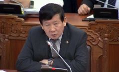 Ё.Баатарбилэг, Д.Лүндээжанцан нарыг байнгын хороон даргад дэмжлээ