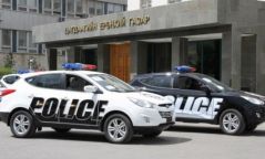 Хятад эзэн монгол ажилчныхаа чихийг тасалсан хэргийг шалгаж байна