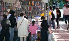 Өнөөдрийн байдлаар 10 байршилд хичээлийн хэрэгсэл, хувцас, ном болон бусад эд зүйлсийн нэгдсэн худалдааг дэлгээд байна