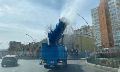 Мананцар үүсгэгч машинаар Энхтайваны өргөн чөлөө, Бага тойрууд халдваргүйтгэл хийж байна