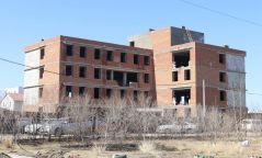 УВС АЙМГИЙН ТӨВД 50 ОРТОЙ ХҮҮХДИЙН ЭМНЭЛЭГ БАРИГДАЖ БАЙНА