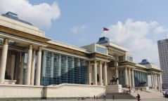 Иргэдийн шилжилт хөдөлгөөнийг 4-р сарын 9-нөөс зогсооно
