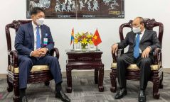 Монгол Улсын Ерөнхийлөгч У.Хүрэлсүх БНСВУ-ын Ерөнхийлөгчтэй уулзав
