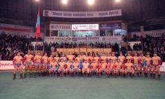 Ерөнхийлөгчийн цомын барилдаантай