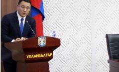 Нийслэлийн удирдах ажилтны шуурхай зөвлөгөөн болж байна
