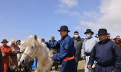 У.Хүрэлсүх: Уул усны тахилга, уламжлалт зан үйлийг тасралтгүй хадгалж, үрийн үрд өвлүүлэн бадрааж явах учиртай