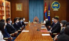 Монгол Улсын Ерөнхийлөгч У.Хүрэлсүх зарлиг гаргана