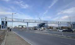 Таван шарын нүхэн гарц орчимд 90 метр урттай явган хүний гүүрэн гарц барина