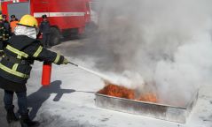 UBH барилгын хогийн цэгт гал гарч "Приус-20" автомашин шатлаа