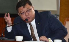С.Эрдэнэ: О.Баасанхүү чи МАХН-ыг эрх баригч намтай нийлж өөрөө л бужигнуулсан юм байна лээ ш дээ