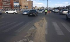 Хөрсний нуралтын улмаас зорчих хэсгийн НЭГ ЭГНЭЭГ ХААЛАА