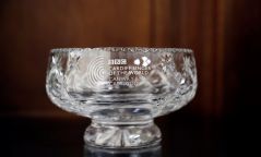 Г.Ариунбаатар “ВВС Cardiff singer of the world” уралдааны шагналын цомоо М.Энхболдод хадгалуулав