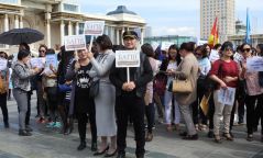 Багш нар ажил хаяна VS Ажил хаяхгүй