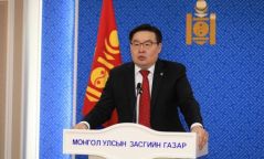Г.Занданшатар: Хотын даргыг батламжлах асуудлыг зарчмын дагуу шийднэ