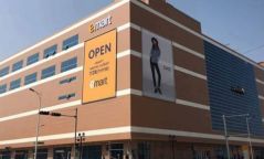 E-Mart худалдааны төвд гарсан галыг бүрэн унтраалаа