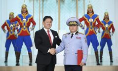 Монгол Улсын Ерөнхийлөгч У.Хүрэлсүх цэргийн дээд цол хүртээв