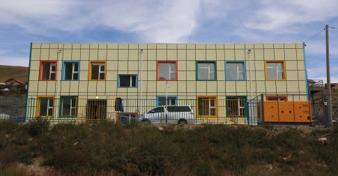 Чингэлтэй дүүргийн 16 дугаар хорооны 100 ортой цэцэрлэгийн барилга угсралтын ажил дууслаа