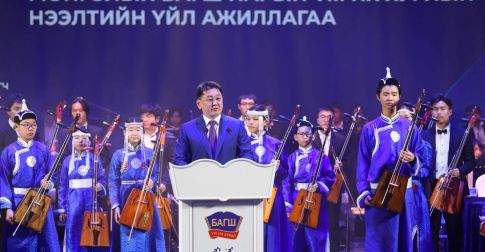 Монгол Улсын Ерөнхийлөгч У.Хүрэлсүх: Сургалтын чанар, хот, хөдөөгийн боловсролын чанарын ялгаа, багш нарын нийгмийн асуудалд анхаарал хандуулах шаардлагатай